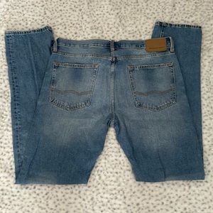 American Eagle Original Straight Jeans